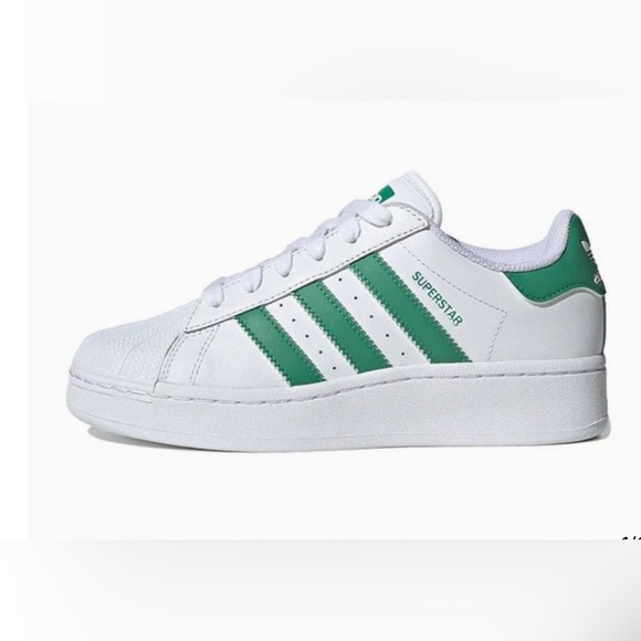 BNWT Adidas Superstar XLG women Shoes – Size 8.5 US – White & Green - Picture 2 of 16